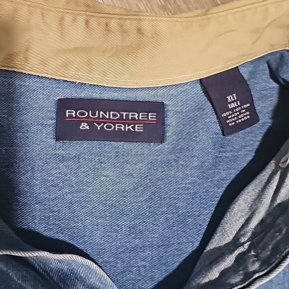 Roundtree and yorke button-down shirt - Picture 2 of 5